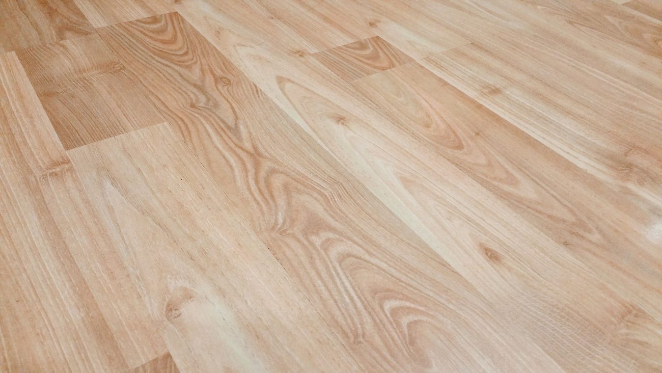 Living With Original Oak Floors and a 68-Pound Dog